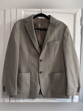 Michael Kors Men's Light Gray Two-Button Sport Coat